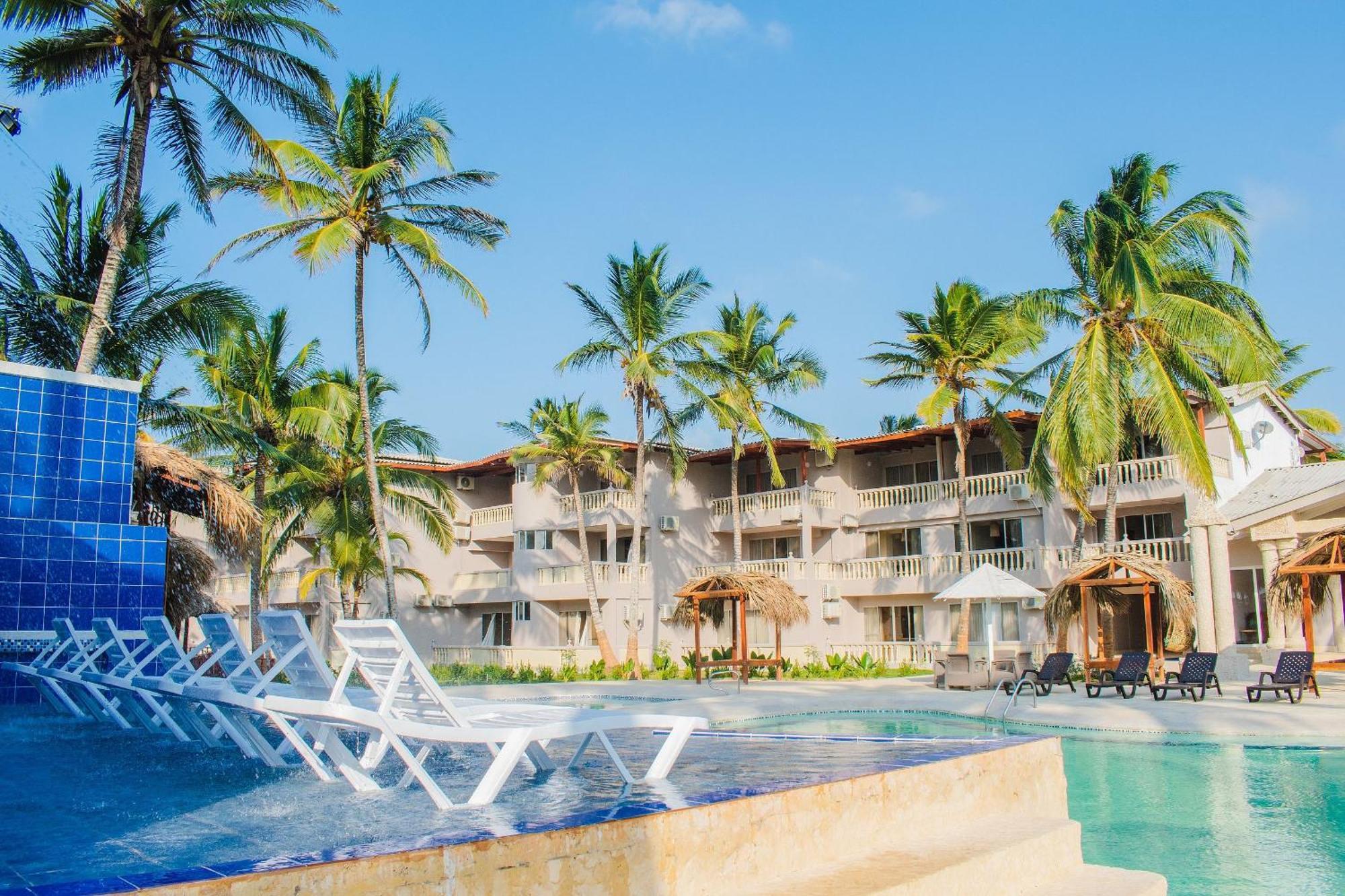 Playa Palmeras Beach Resort Cartagena Екстериор снимка